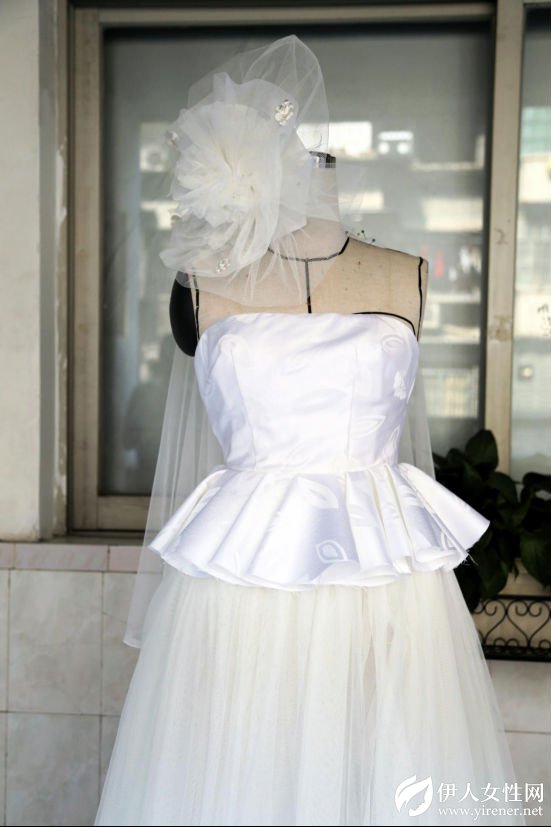 立体剪裁的加工手法 让婚纱站起来