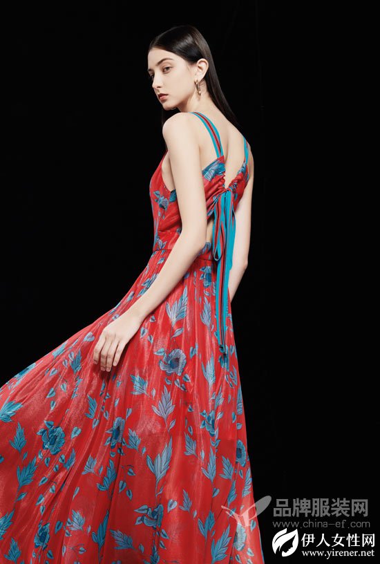 保时霓品牌女装 给你美到窒息的高级感~