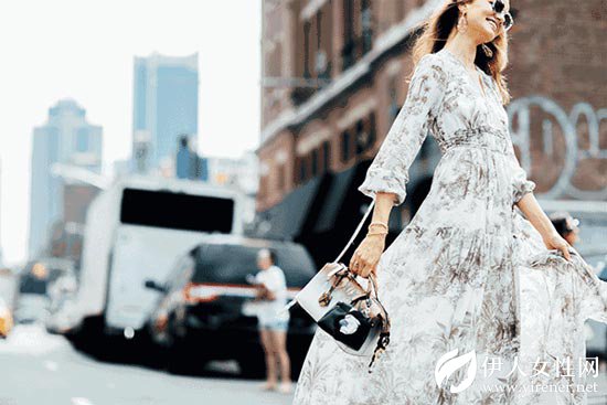 偷偷告诉你 夏季不穿连衣裙=白过了