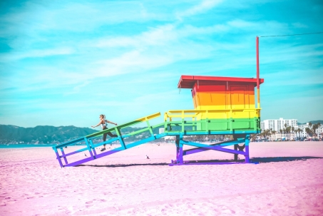 玩转亚麻,23区的时尚色彩魔术