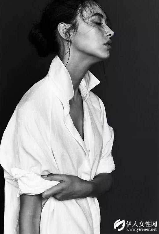 新申亚麻大师 女神的亚麻白衬衫 怎么搭都时髦