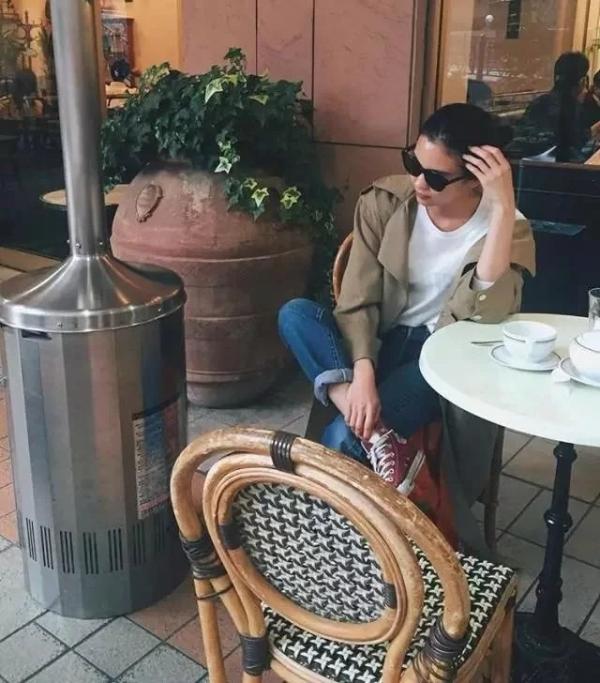 女人30岁这么穿就对了，挡不住的优雅知性