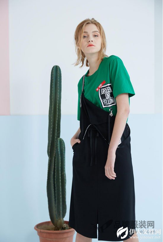 与夏季的你最为合适的穿搭 来水淼体验一下吧