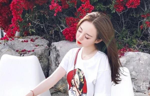 T恤霸屏，瞧瞧那些网红Tee都长啥样