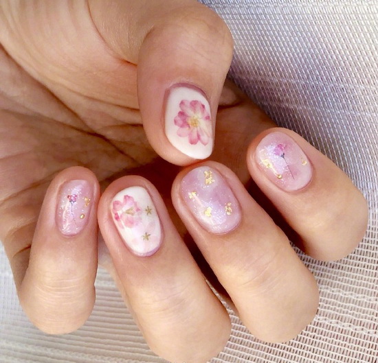 初秋美甲款式推荐 半透明感晕染美甲