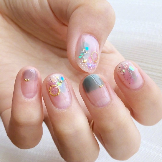 初秋美甲款式推荐 半透明感晕染美甲