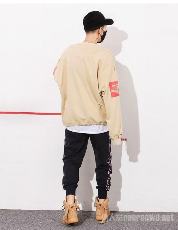街头叛逆十足的破洞穿搭法 破洞衣服应该怎么穿?