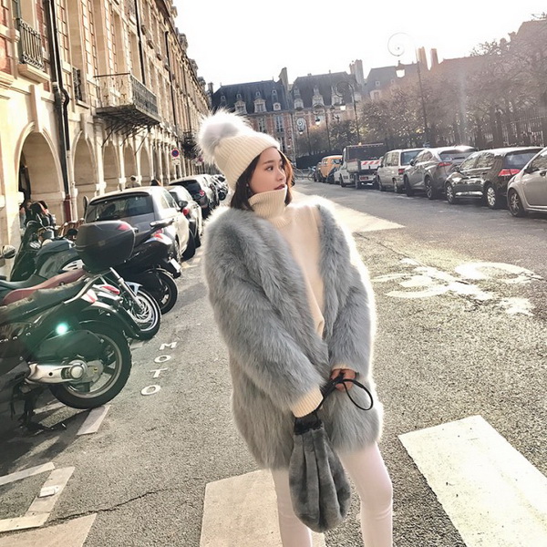 皮草也爱小清新？经典纯色很低调