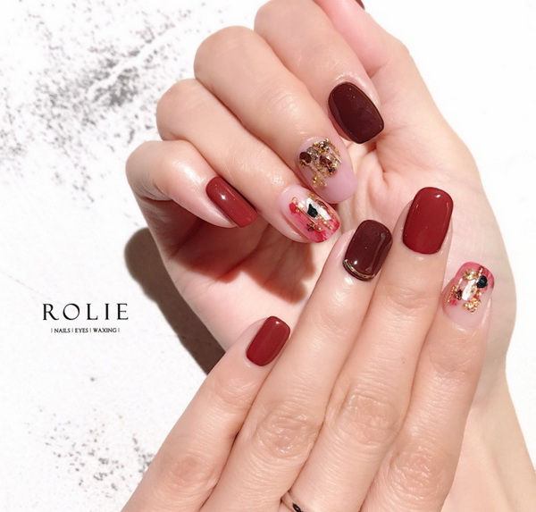 美腻的新娘红色美甲，经典时尚美甲造型