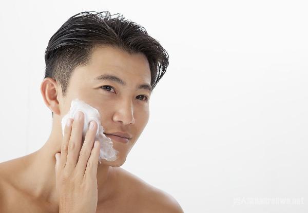 男性护肤的五个步骤 学会了你就是护肤专家了