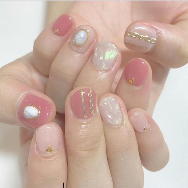 适合秋季美甲图片，好看的琥珀美甲