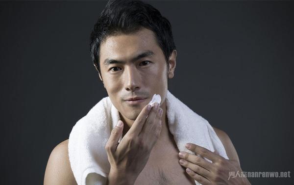 男人怎么保养面部才能年轻 CONTENTB868E57AE5024AE3.jpg