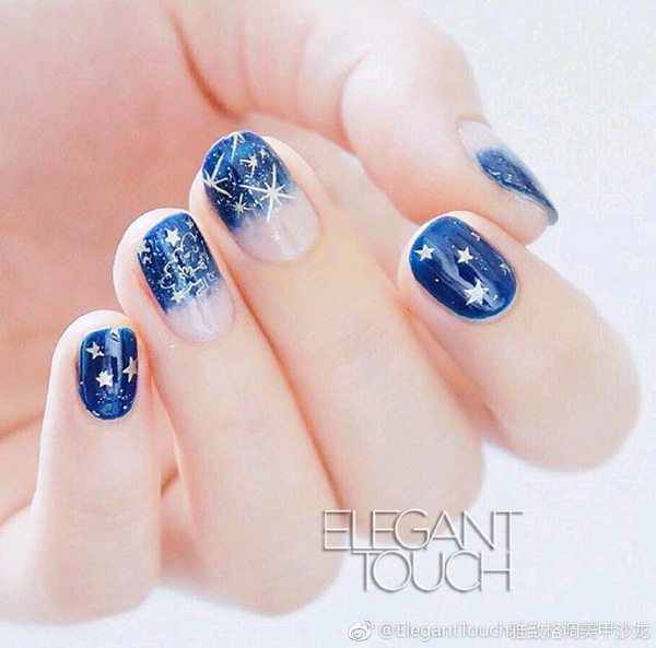 2018流行的“星星美甲”彩绘图案