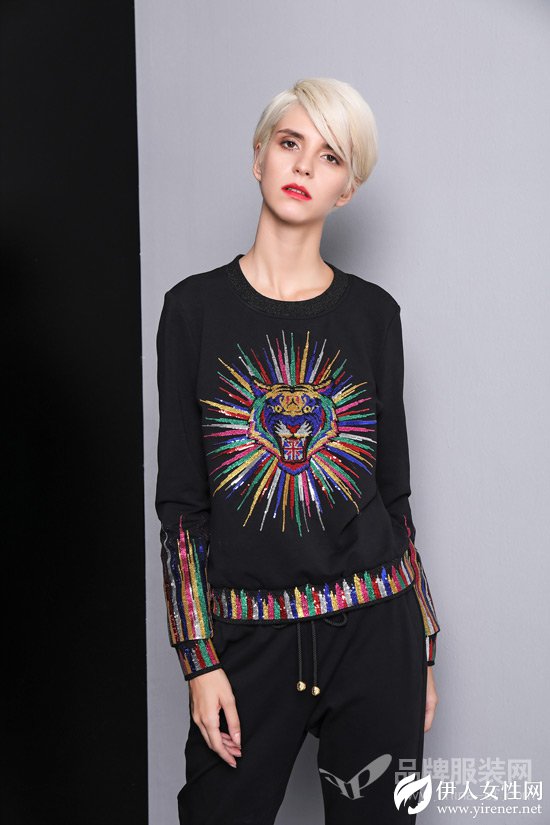 维斯提诺品牌女装 颠覆女性常规形象