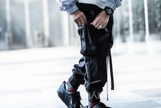 女人都会为之疯狂 让你荷尔蒙大爆发的伞兵裤