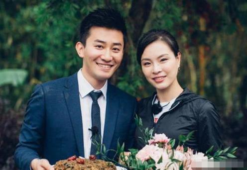 张效诚晒宝宝B超照为吴敏霞庆生：祝麻麻生日快乐