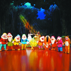 儿童剧演出遭广告“捆绑”谁之过