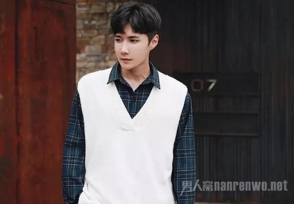 2018秋冬流行的男士毛衣 如何穿出时尚feel？