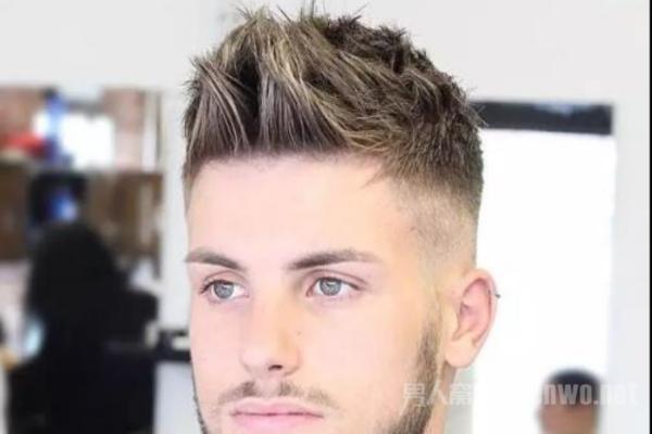 男士可以理哪些流行发型 换个发型屌丝逆袭成男神