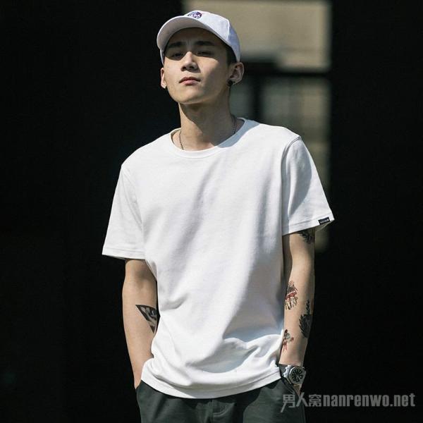 男士夏装如何搭配？夏装搭配技巧让你秒变时尚达人