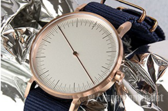 简约手表尽显男性本色 simpl潮流简约黑科技