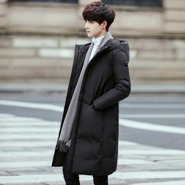 羽绒服怎么搭？成熟男的羽绒服穿搭释放男性荷尔蒙
