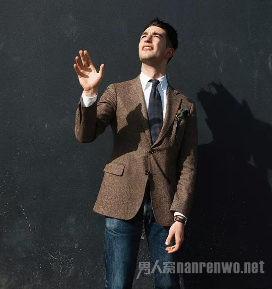 秋冬男士的休闲西装搭配？连背影都这么帅！