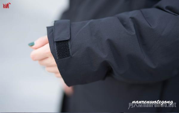 男士韩版中长款棉服经典搭配 冬季也要帅出风格
