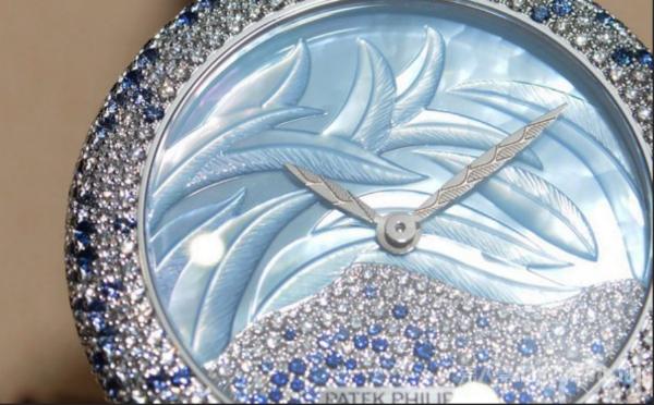 仙气十足 实拍百达翡丽Calatrava高级珠宝腕表全新表款