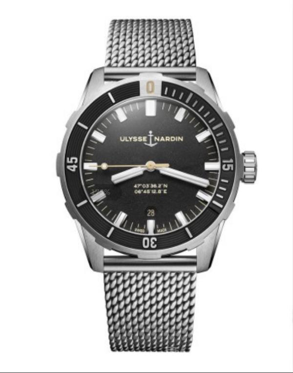 今年SIHH出的新款运动表 价格5万左右值得一看