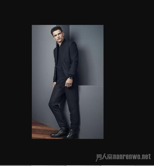 黑色帅气衣服的穿搭！高冷和成熟稳重的搭配值得拥有！