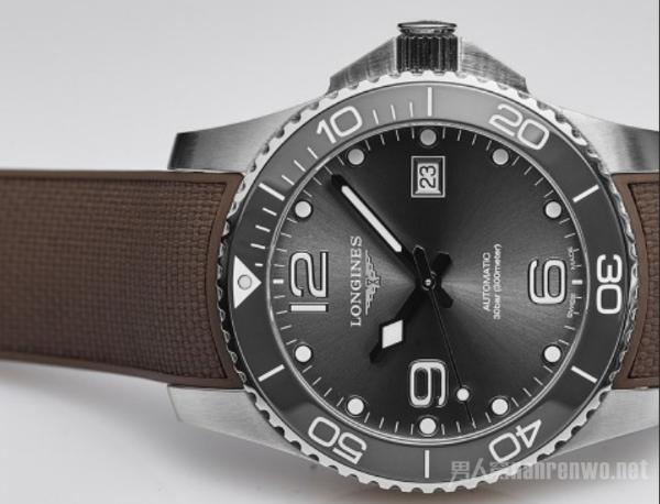 万元级别的潜水表 该怎么选？ 万元左右的潜水腕表推荐