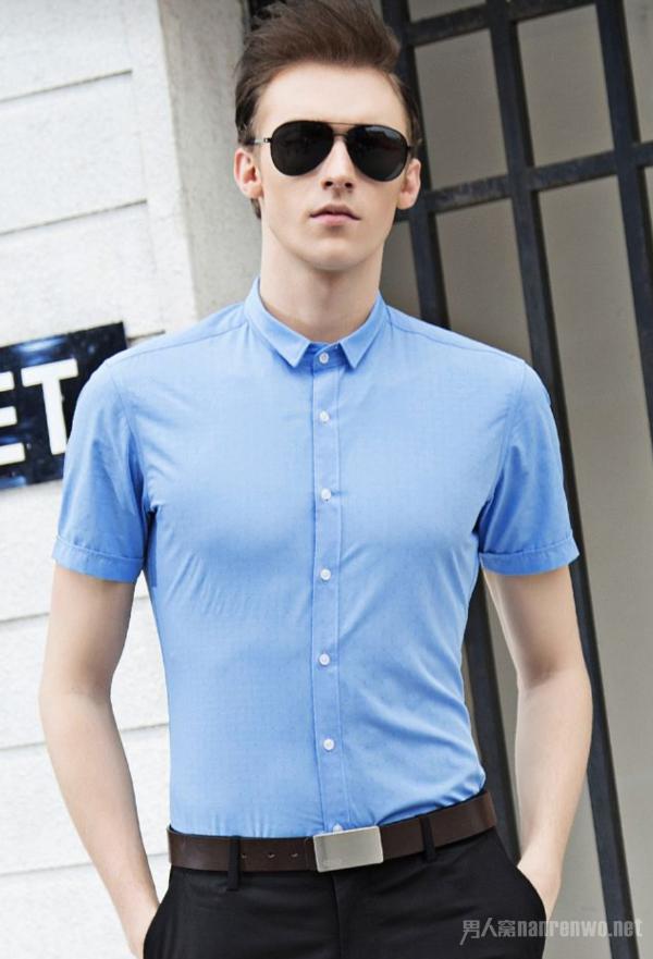 商务款的浅蓝色衬衫 带给你成功男人的谜之自信