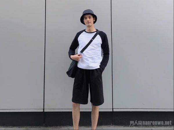 夏季男生的日常穿搭 平凡中塑造不一样的时尚感