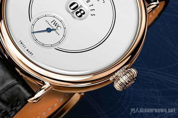 万国致敬波威柏 数字的跳动 每一次变换都是一种美