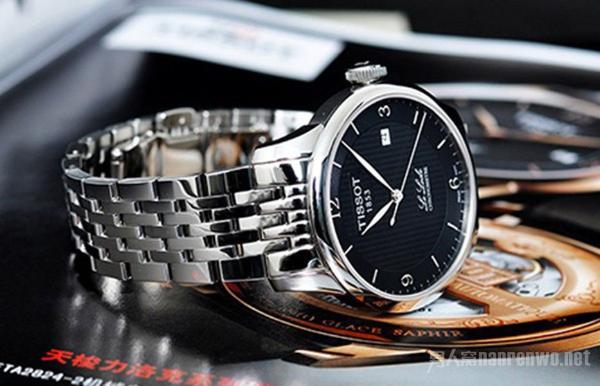 天梭力洛克系列手表怎么样？值不值得买？