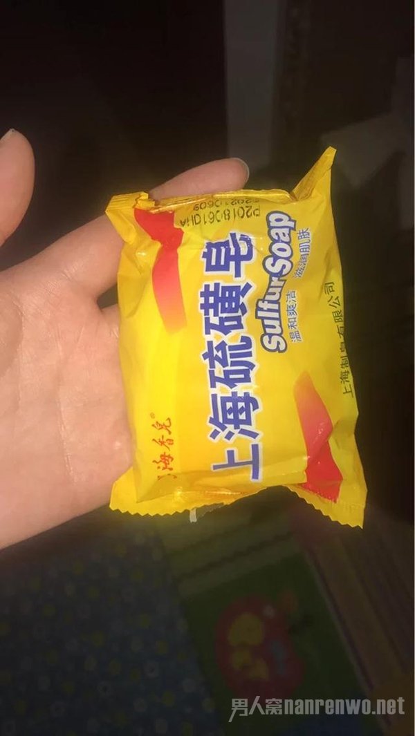 脸上出油很厉害该怎么办 注意这三点 再也没烦恼