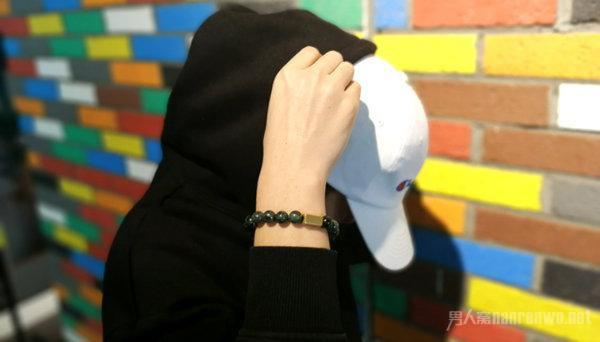 男生戴什么手链好 男生适合的手链款型推荐