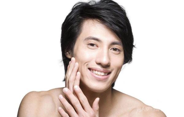 如何让皮肤变得细腻光滑 这3个保养是最关键的