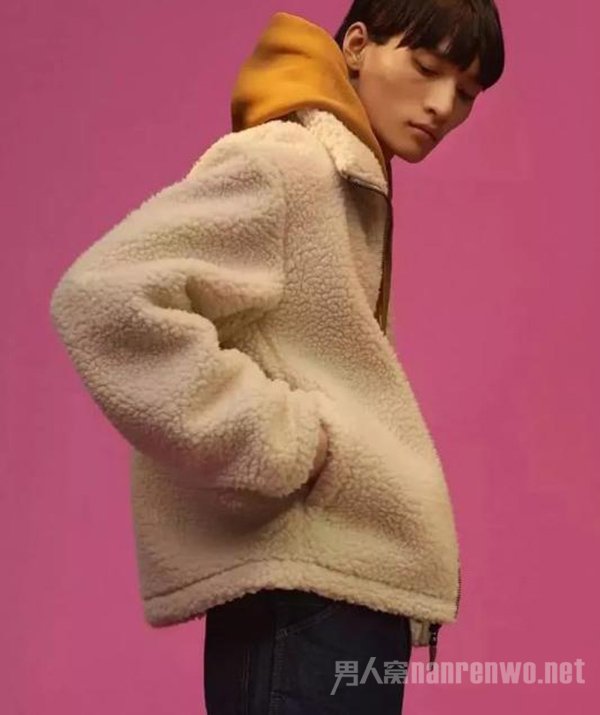 摇粒绒外套怎么搭不娘 用这三个方法 怎么搭都衣品炸裂