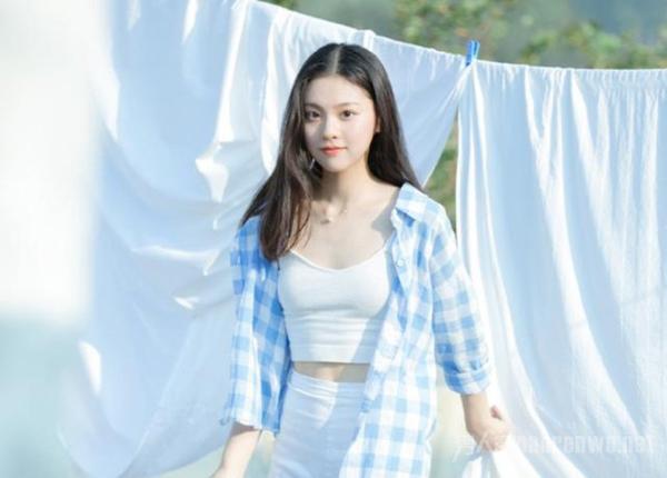 教你三个撩妹套路 一步步拿下女神芳心