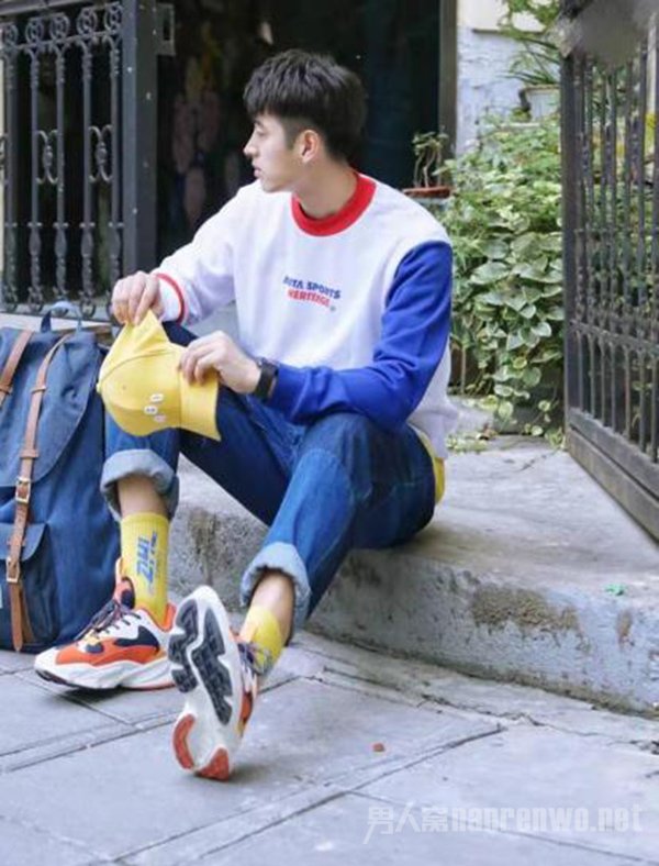 男生秋冬穿什么裤子 这三款很百搭 不再痛苦没裤子穿了