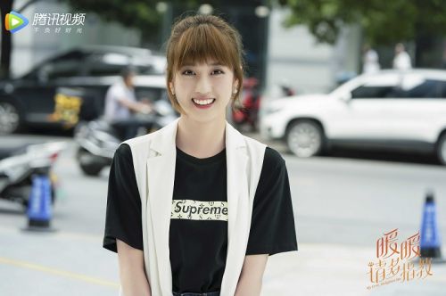 《暖暖请多指教》开播 李凯馨女团出道失败梁靖康圆满少女心