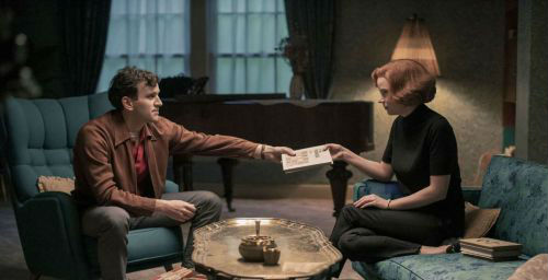 哈利大表哥“达利”演员哈里·默林加盟电影《淡蓝色眼眸》