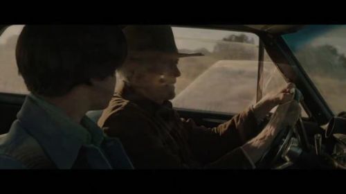 91岁伊斯特伍德自导自演新片《哭泣的男人》 老牛仔踏路寻救赎
