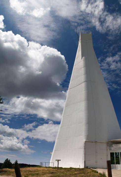 新墨西哥州国家太阳天文台神秘关闭!他们究竟