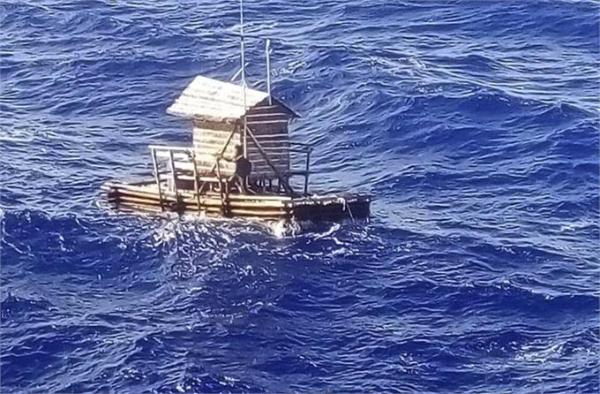 奇迹生还！印尼少年海上漂流49天 被强风暴吹到关岛靠捕鱼充饥挤海水止渴
