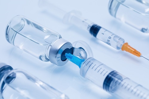 中国首批新冠病毒疫苗开始接种 率先面向北京、山东等地重点人群