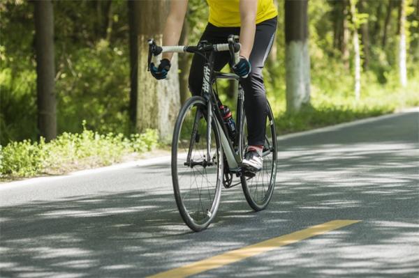 研究表明骑自行车可促进肾衰透析患者的心脏健康多个方面有所改善