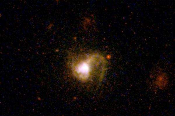 一个被“吹爆”的星系，意外解开宇宙的再电离之谜